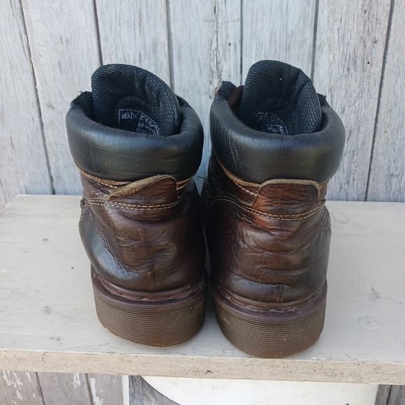 Vtg DOC MARTENS 8460 AW004 Men's Leather Boots Size US 9 Brown England Y2k - Picture 6 of 9